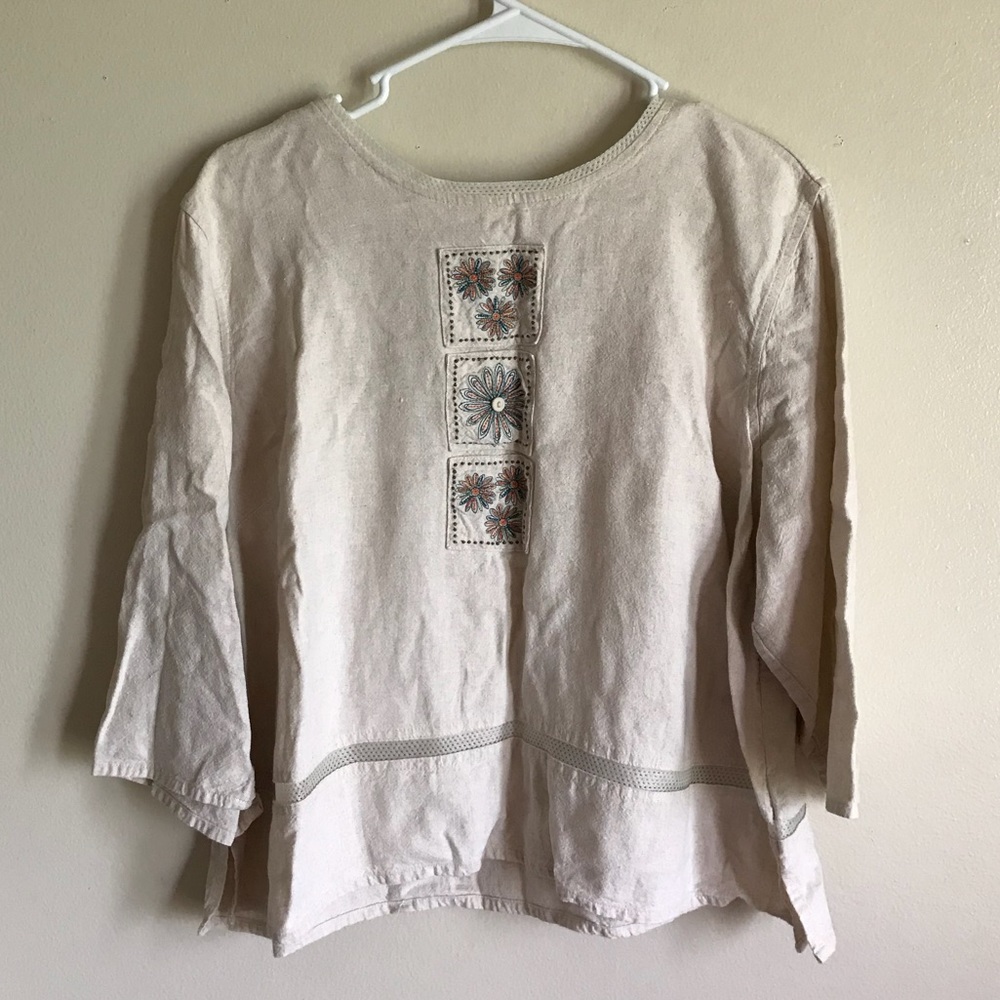 Boho free flow Plus women’s 2X Cream Top